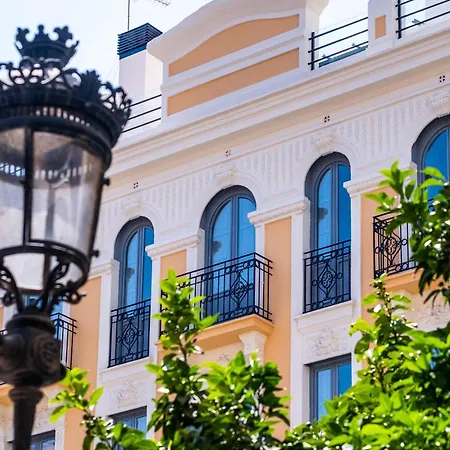 Spacious With Great Views * Valenza