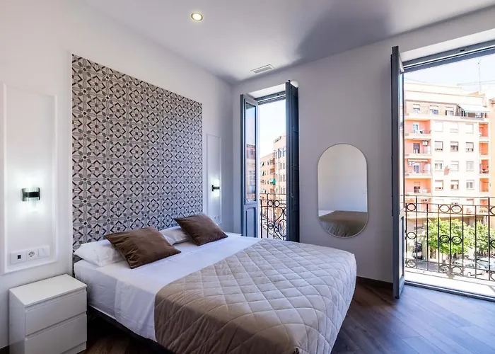 Spacious With Great Views Apartamento Valencia