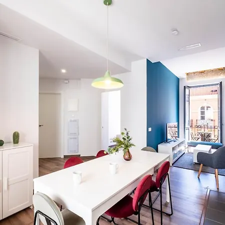 Spacious With Great Views Διαμέρισμα